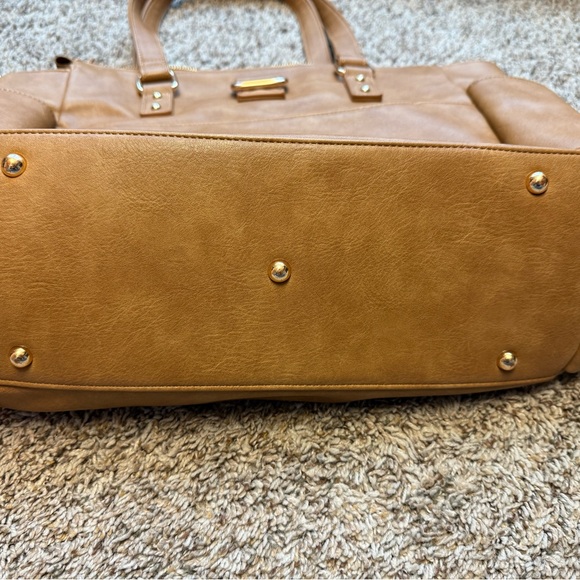 White Elm GEMINI CONVERTIBLE BACKPACK - ALMOND - Picture 5 of 9